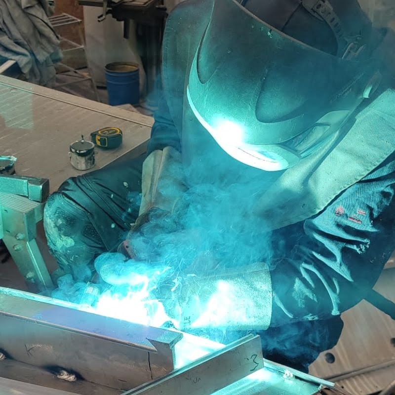 Review Michelle JACkLING Engineering - lasser