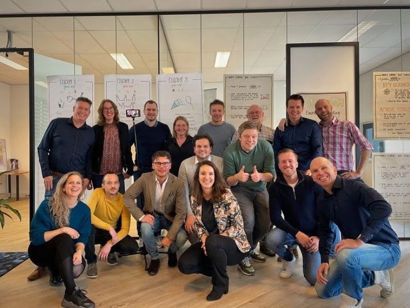 Ondernemersbelang - bowers en jackling lanceren gelukstraject voor medewerkers